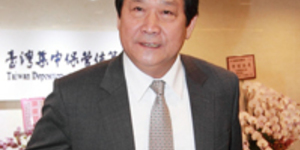 80分鐘解決一場經營權爭奪戰