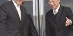江宜樺動不了閣員 改組大戲變爛戲 李鴻源留校察看 張家祝以退為進 龍應台虛驚一場