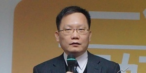 從次長變部長 蘇建榮要面對的兩個難題