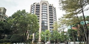 文華苑搶地盤 陳泰銘、蔣東濬互別苗頭