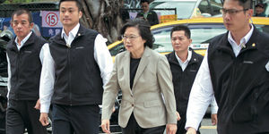 對國民黨失望 對民進黨絕望...北京自己出手 對台關係更緊張