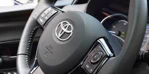 Toyota 財報黯淡 2019 年度淨利衰退24%