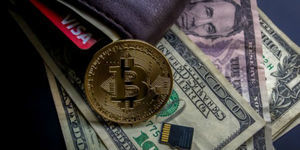 為什麼全球金融圈都在關注這檔比特幣「類 ETF」上市?