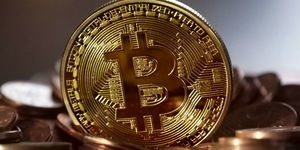 【國際導讀】彭博:應該投資比特幣嗎?支持者認為比特幣是對抗通膨的好工具