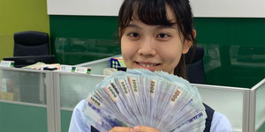 央行棄守!台幣早盤狂升逾2角見28字頭 創7年半來新高