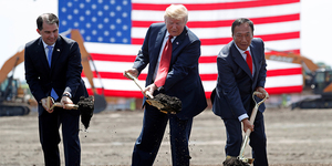 獨家》郭台銘10月赴美 跟美國總統大選有關係嗎?