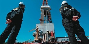 疫情、油源和拜登都是關鍵字!解析新年度油價走勢5大變數