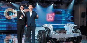 金融時報》鴻海的電動車大聯盟 讓汽車業導入電子魂