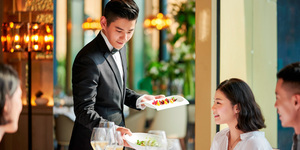 餐飲股透疫後曙光,瓦城、王品、漢來美食...誰具復甦潛力?先觀察「這個指標」