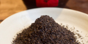 陳年好茶 兩岸豪客再貴也搶購愈老愈夯》七十年老茶飆天價