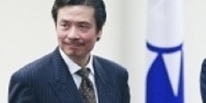 金溥聰: 證所稅不是我主導,劉憶如不是我推薦! 馬執政水深火熱 金小刀淡定泡溫泉