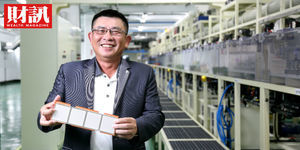 長華集團合併日廠抓住10倍商機搶當龍頭導線架專業廠》楠梓加工區蹲點20餘年 挑戰世界第一
